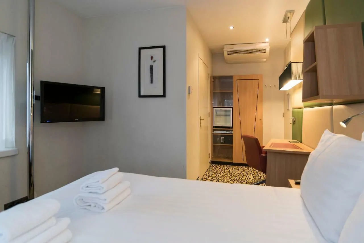 Savoy Hotel Амстердам 4*,